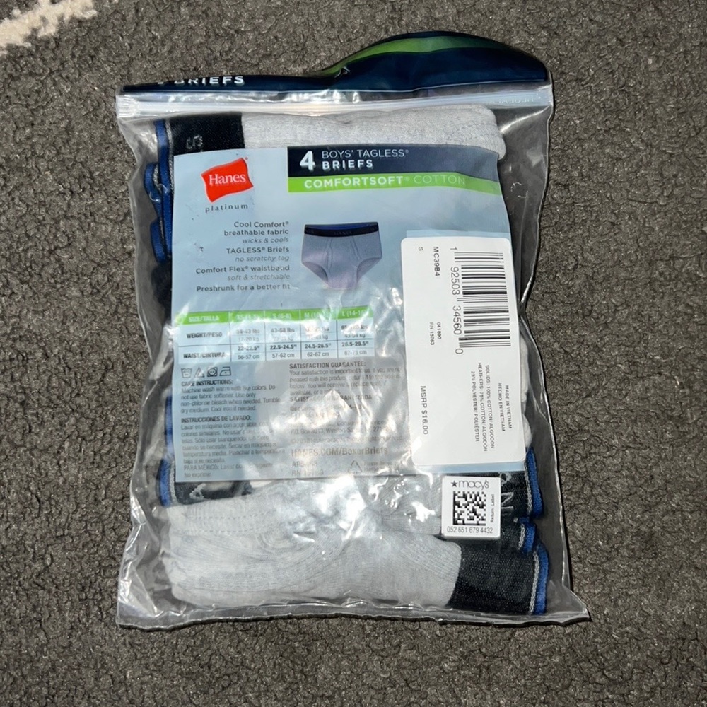 Hanes Platinum 4 Pair Pack Boy's Tagless Comfort Soft Boxer Briefs Size S/P 6-8 - Picture 4 of 4